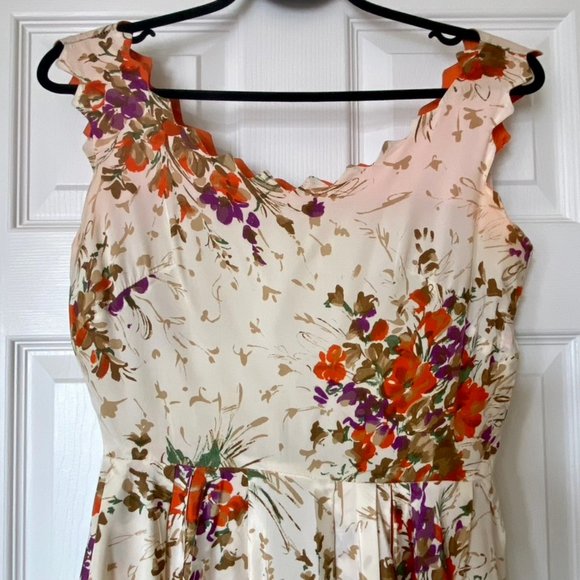 Vintage 1950’s Autumn floral taffeta dress - Picture 5 of 7